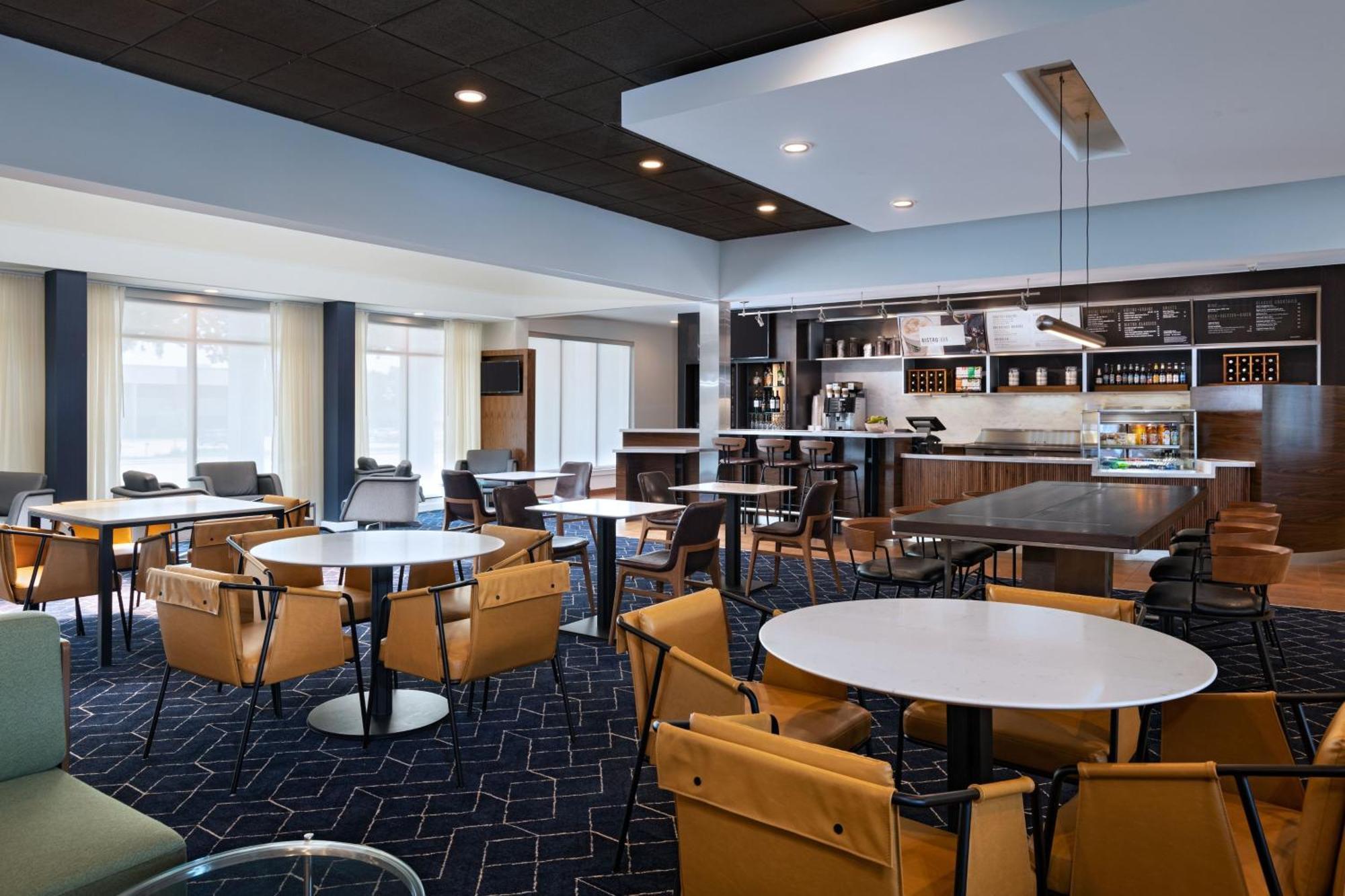 Courtyard By Marriott Dallas Richardson At Spring Valley Kültér fotó