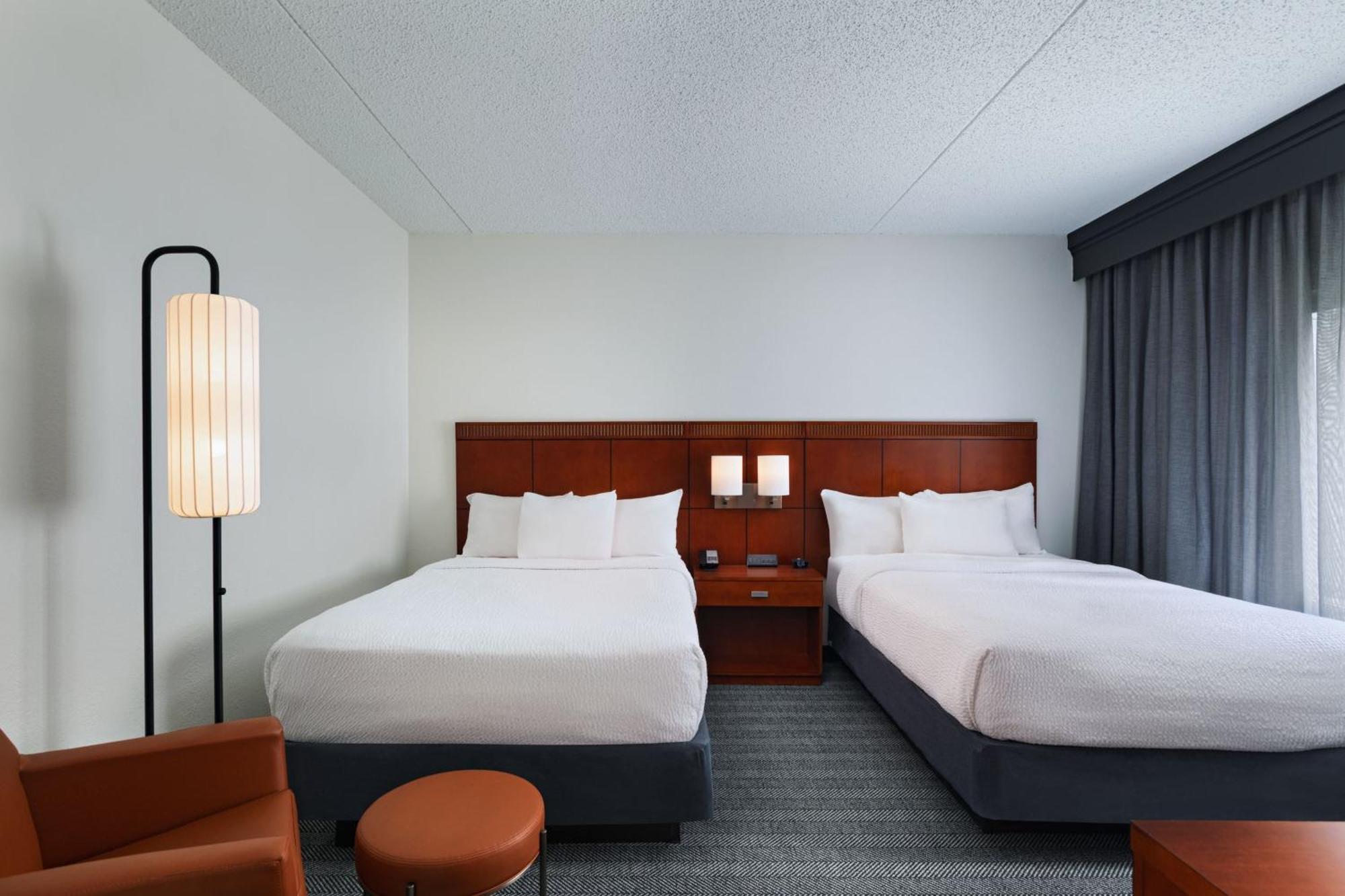 Courtyard By Marriott Dallas Richardson At Spring Valley Kültér fotó