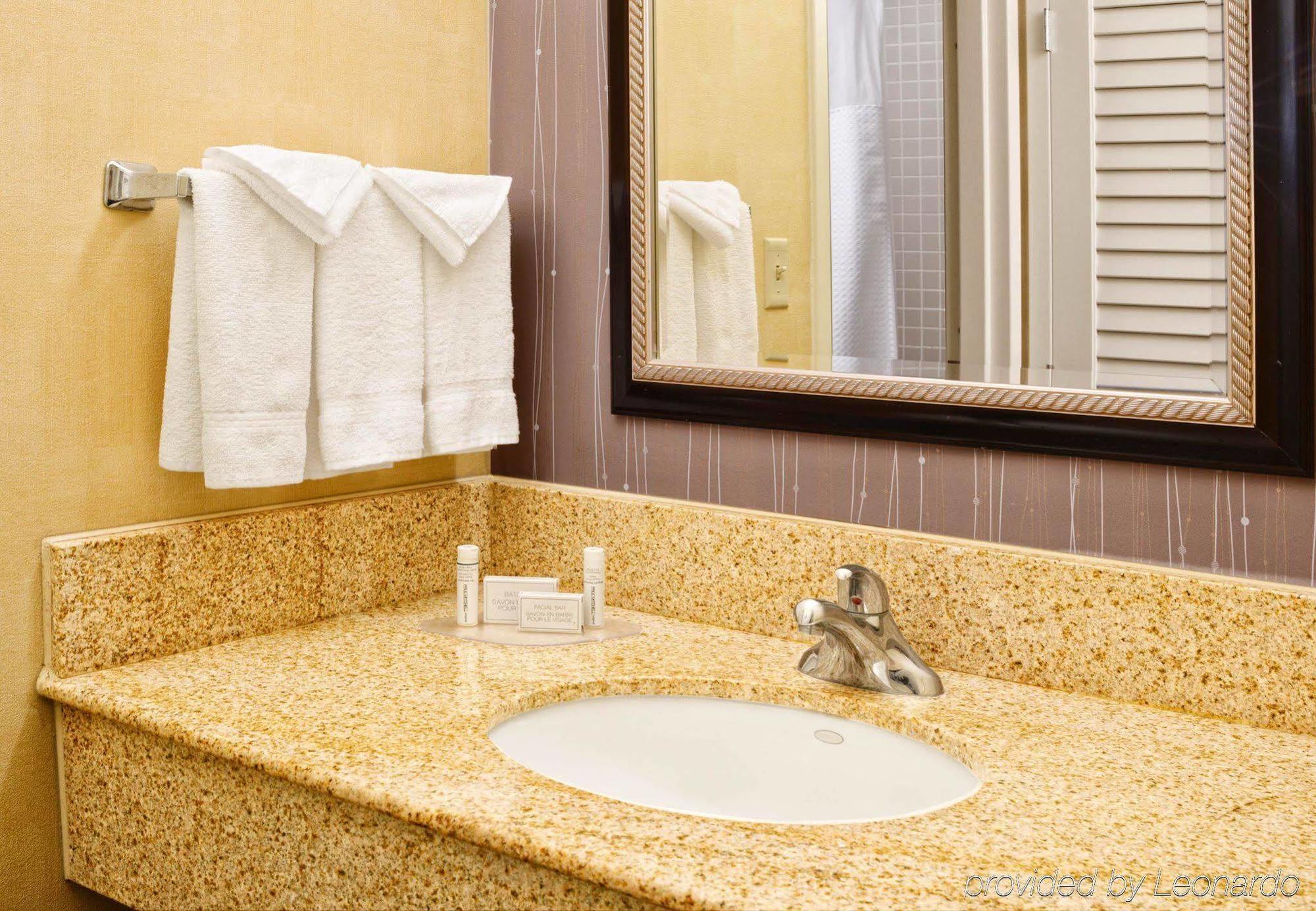 Courtyard By Marriott Dallas Richardson At Spring Valley Kültér fotó